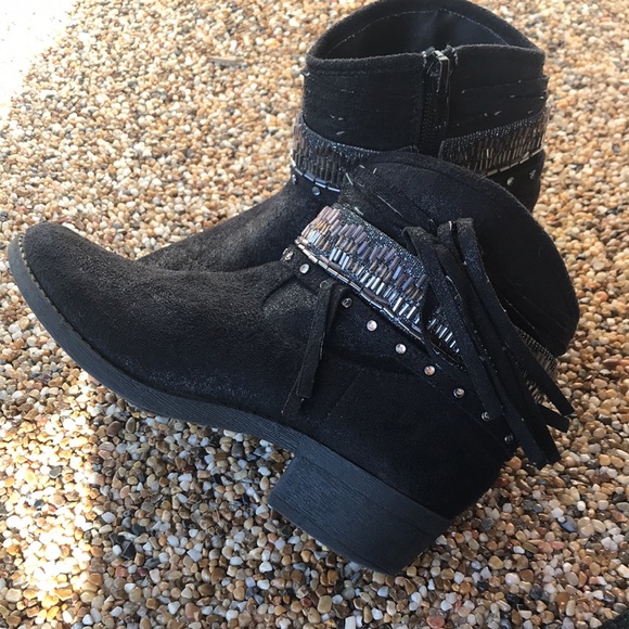 Almost brand new Justice boots size 13 - Picture 2 of 3